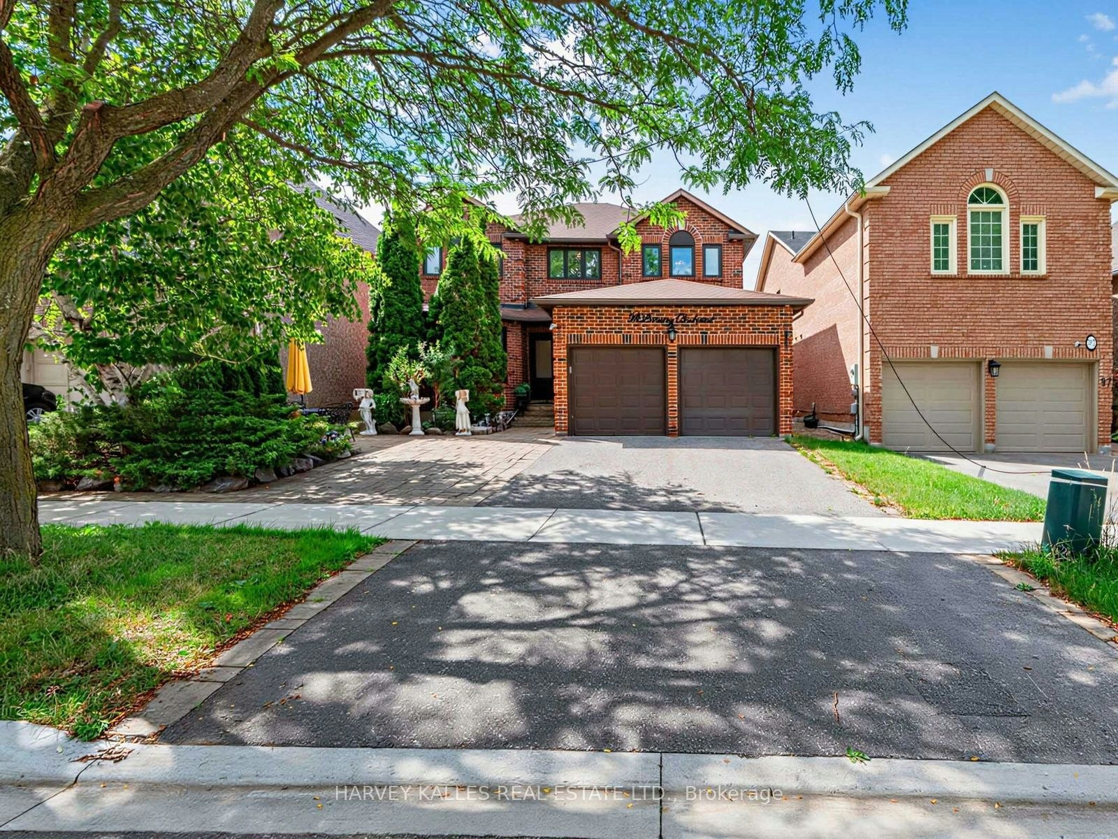 93 Downing Boulevard, Vaughan, ON, L4J 7N5 - 2