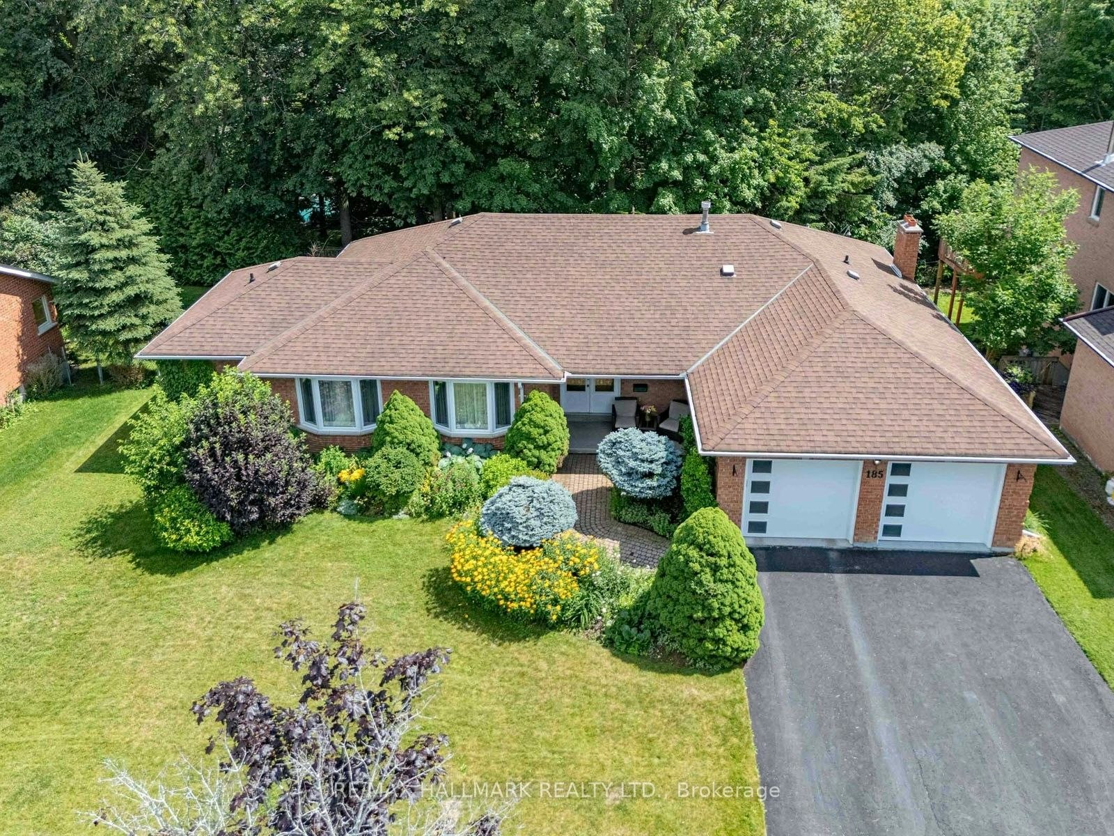 185 Aurora Heights Drive, Aurora, ON, L4G 2X1