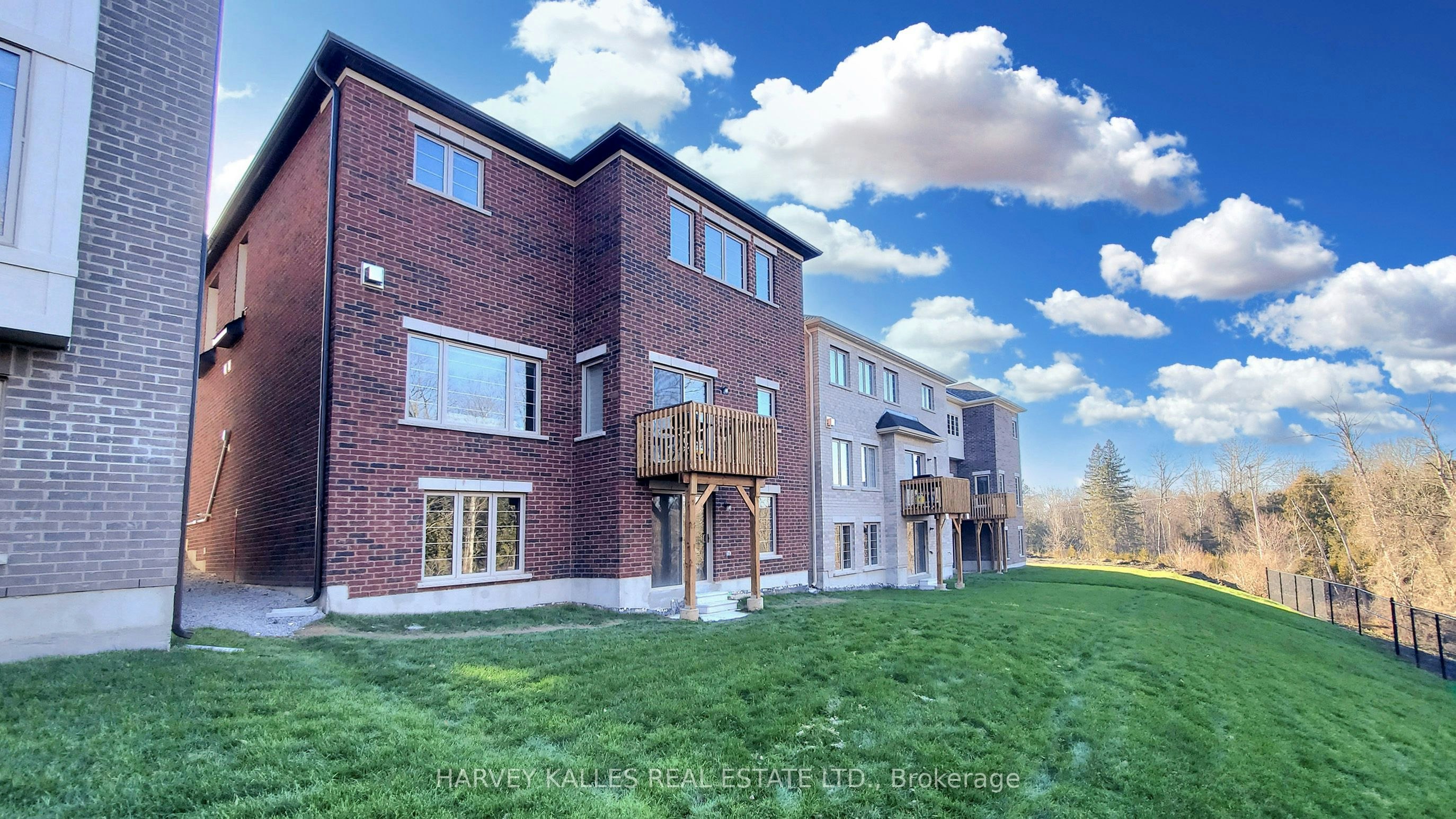 56 Charles White Court, East Gwillimbury, ON, L0G 1V0 - 22
