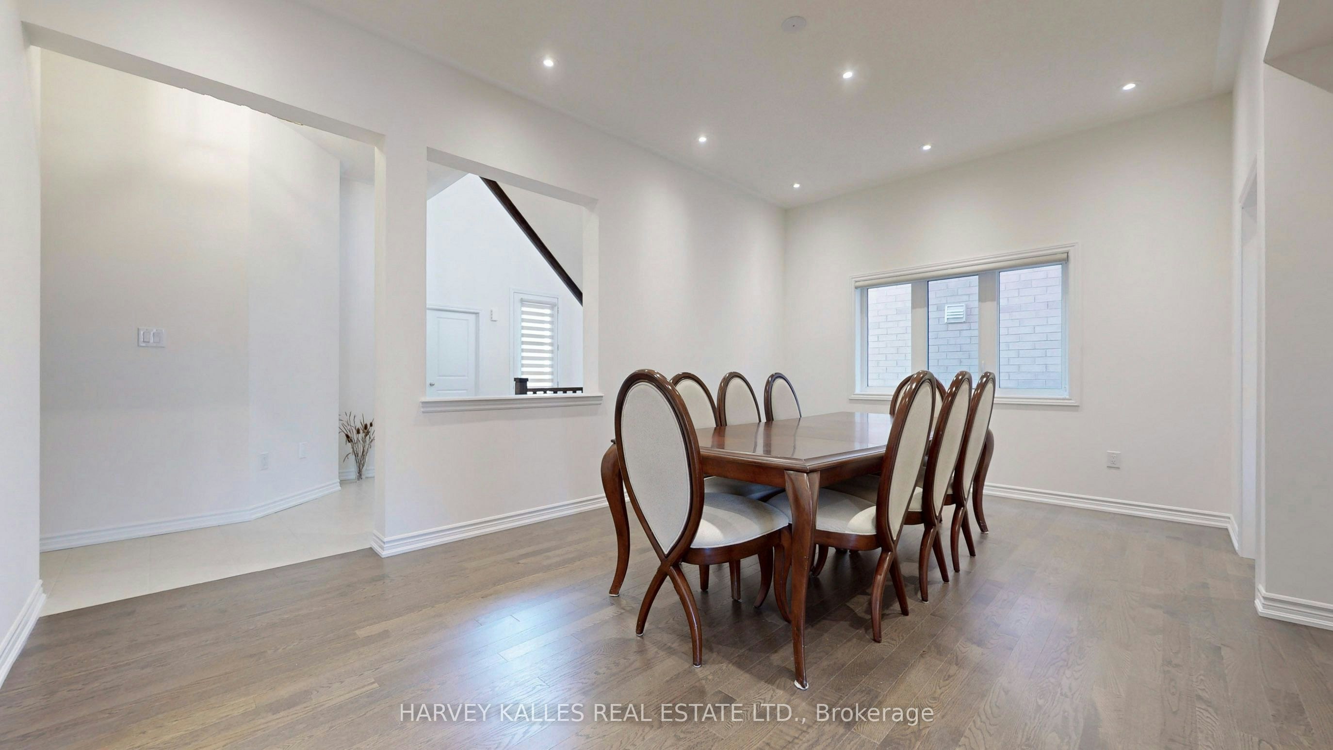 56 Charles White Court, East Gwillimbury, ON, L0G 1V0 - 5