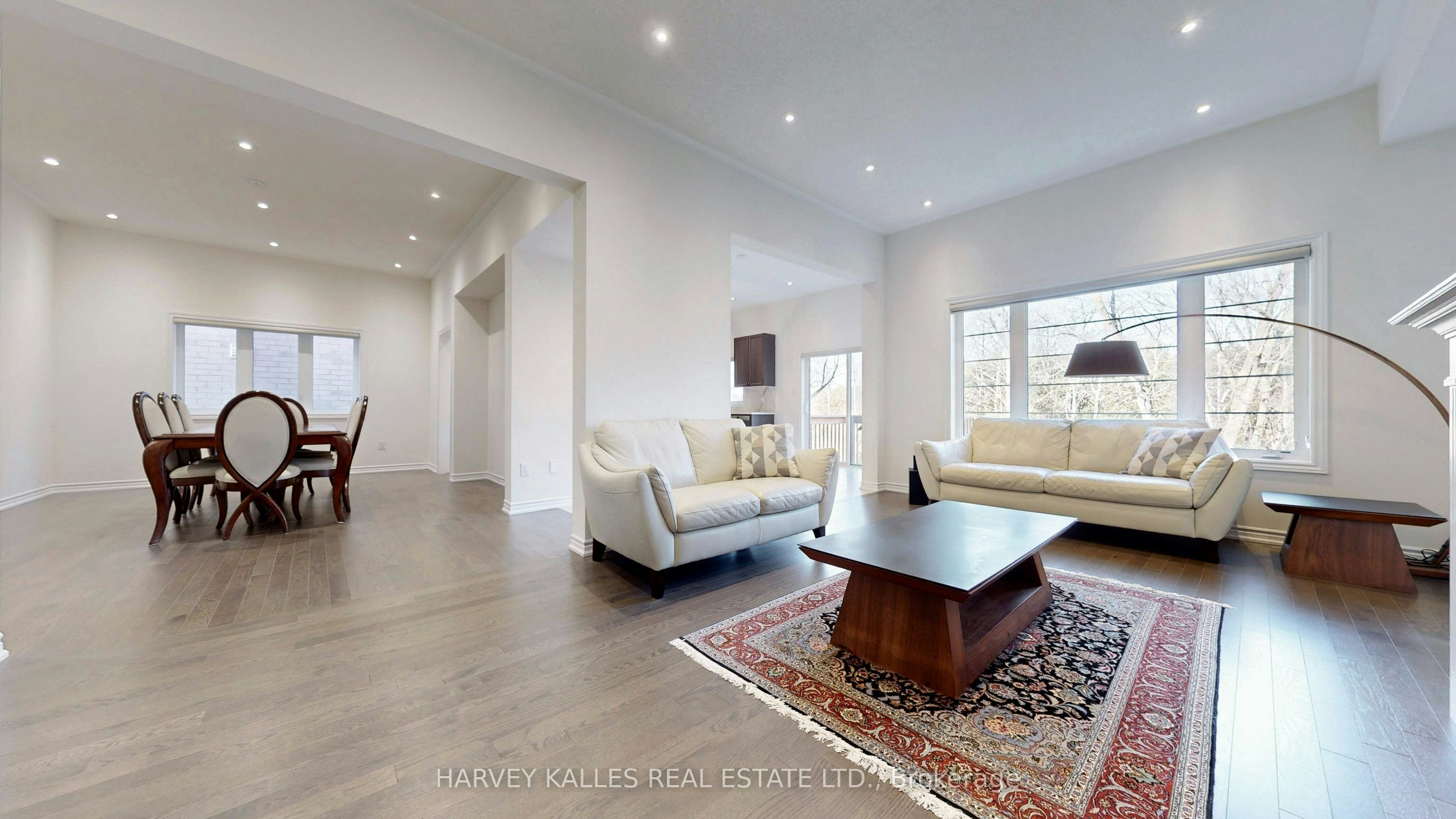 56 Charles White Court, East Gwillimbury, ON, L0G 1V0 - 3