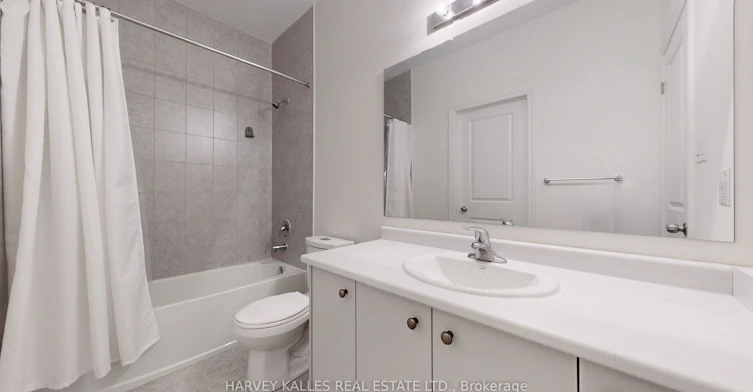 56 Charles White Court, East Gwillimbury, ON, L0G 1V0 - 18