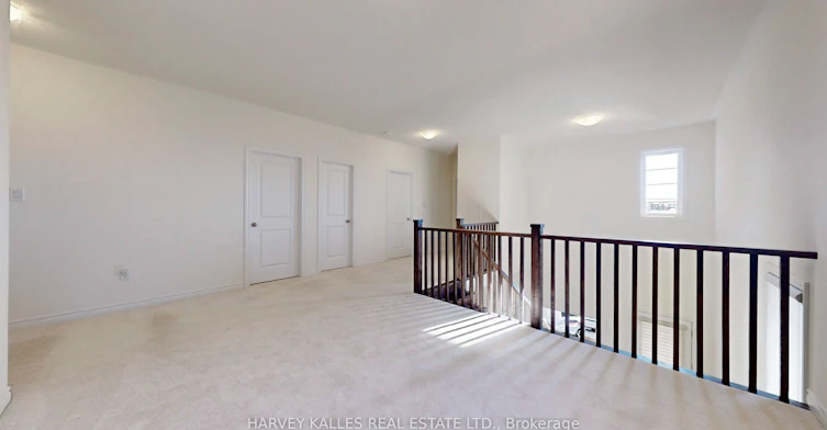 56 Charles White Court, East Gwillimbury, ON, L0G 1V0 - 12