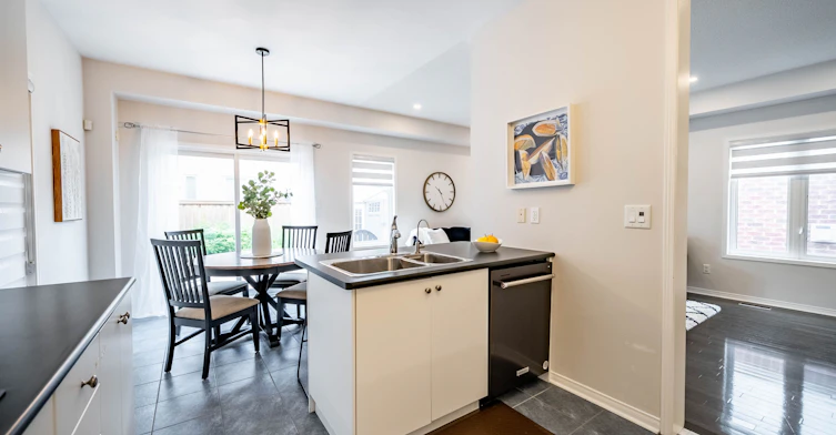 406 Reeves Way Boulevard, Whitchurch-Stouffville, ON, L4A 0H3 - 21