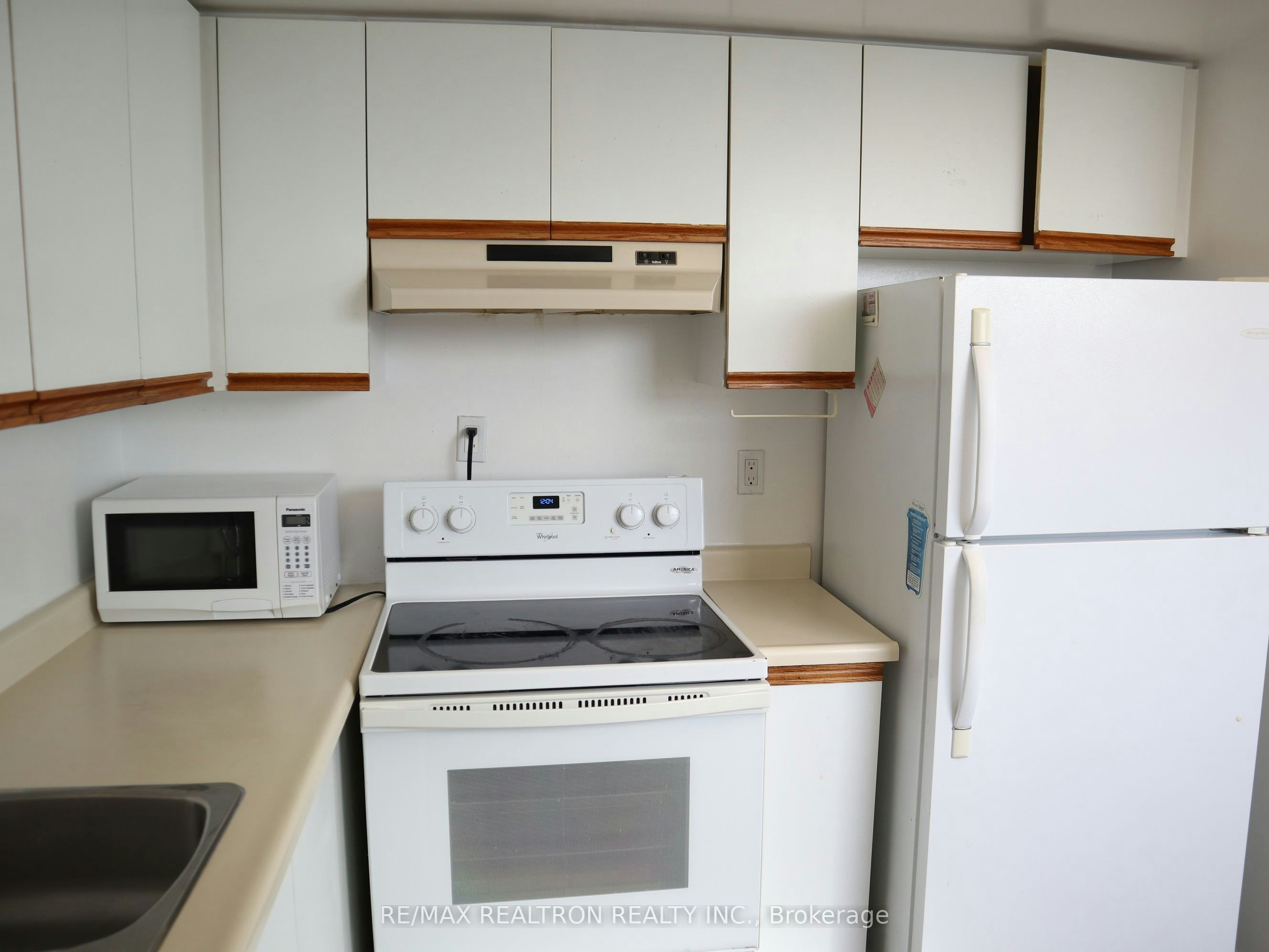 804-7601 Bathurst Street, Vaughan, ON, L4J 4H5 - 15