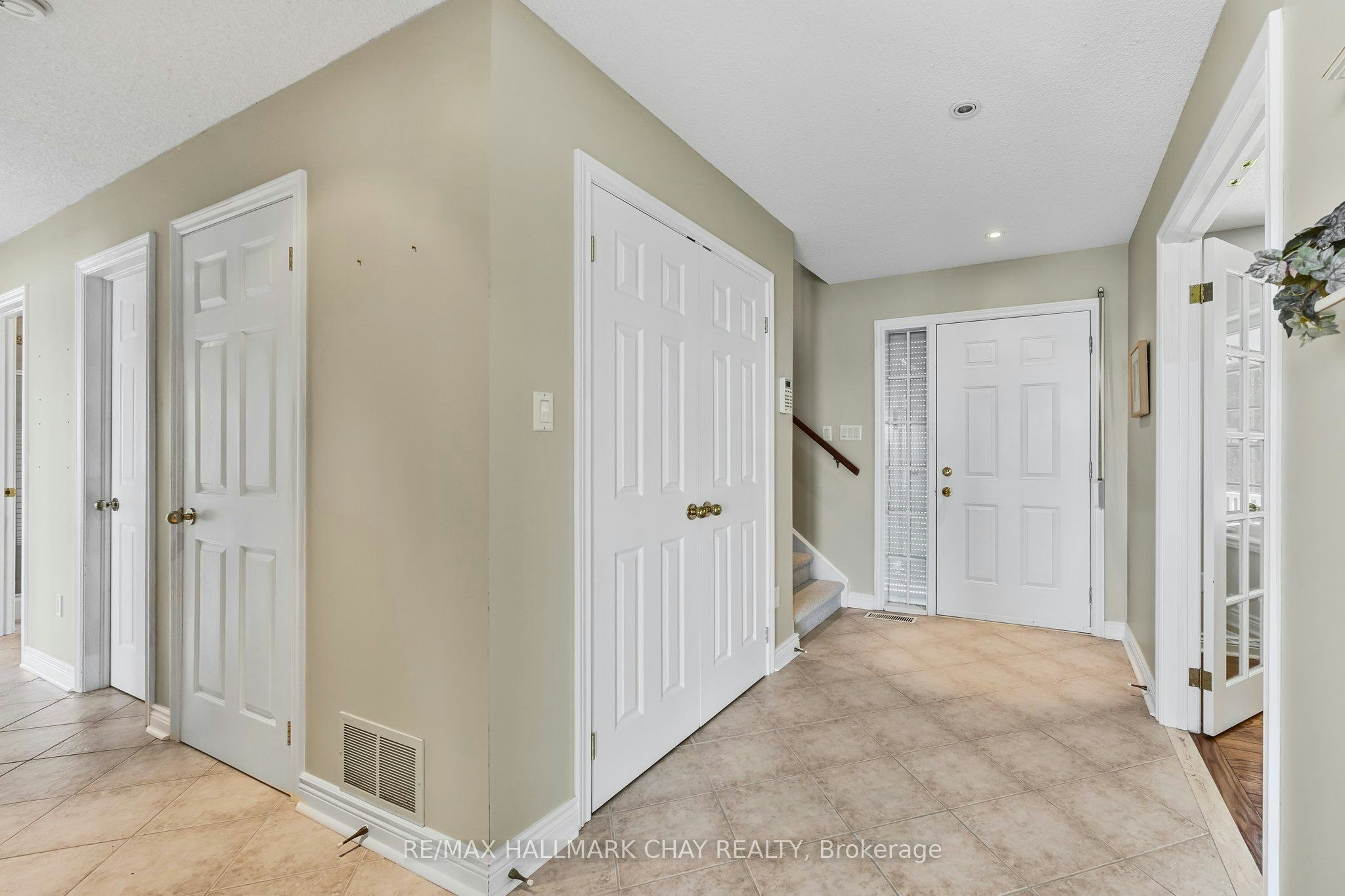 2653 Leonard Street, Innisfil, ON, L9S 3V3 - 8