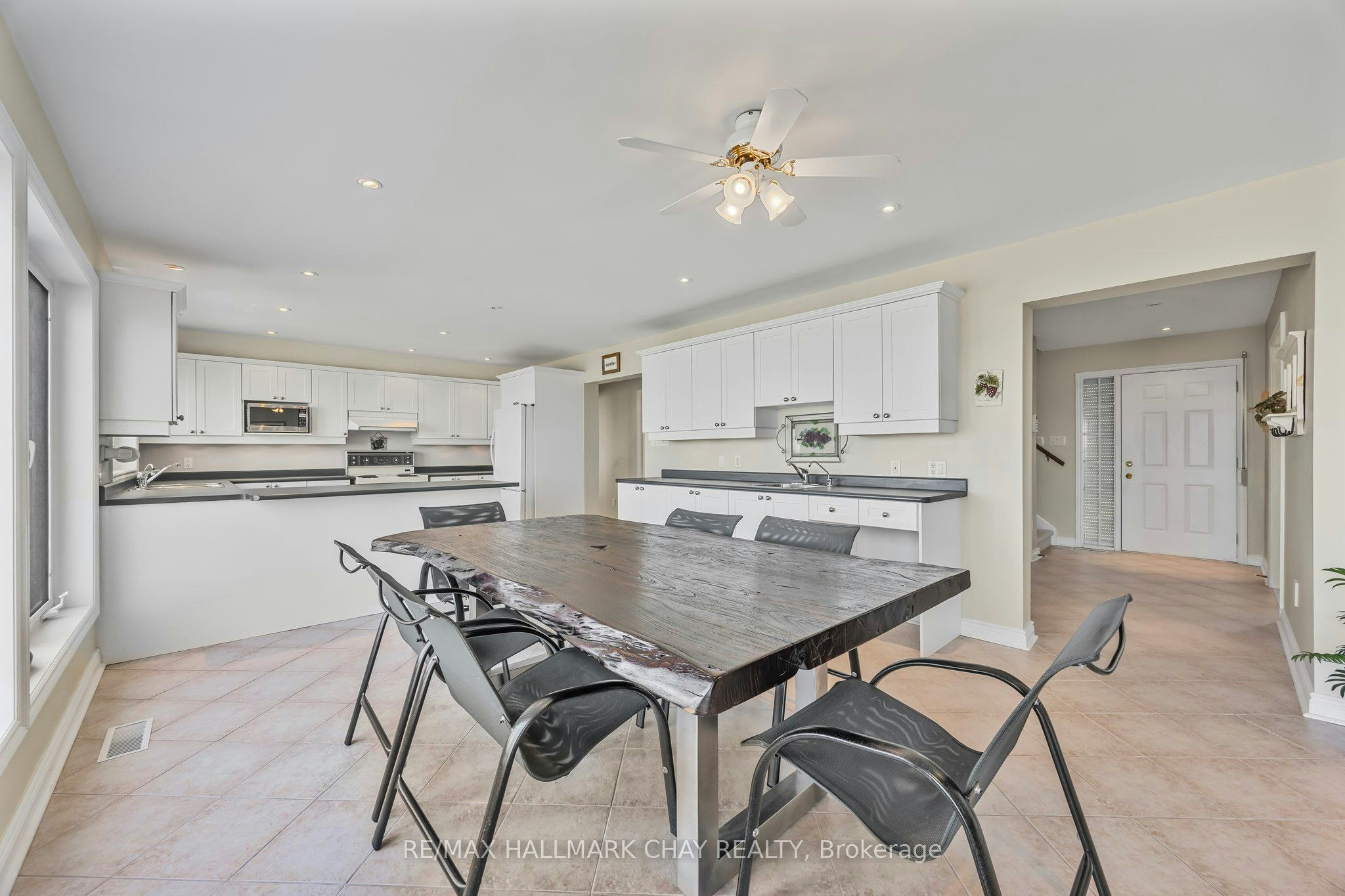 2653 Leonard Street, Innisfil, ON, L9S 3V3 - 16