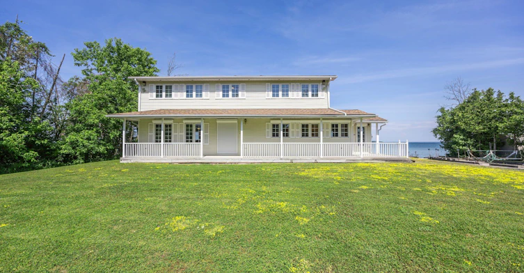 2653 Leonard Street, Innisfil, ON, L9S 3V3