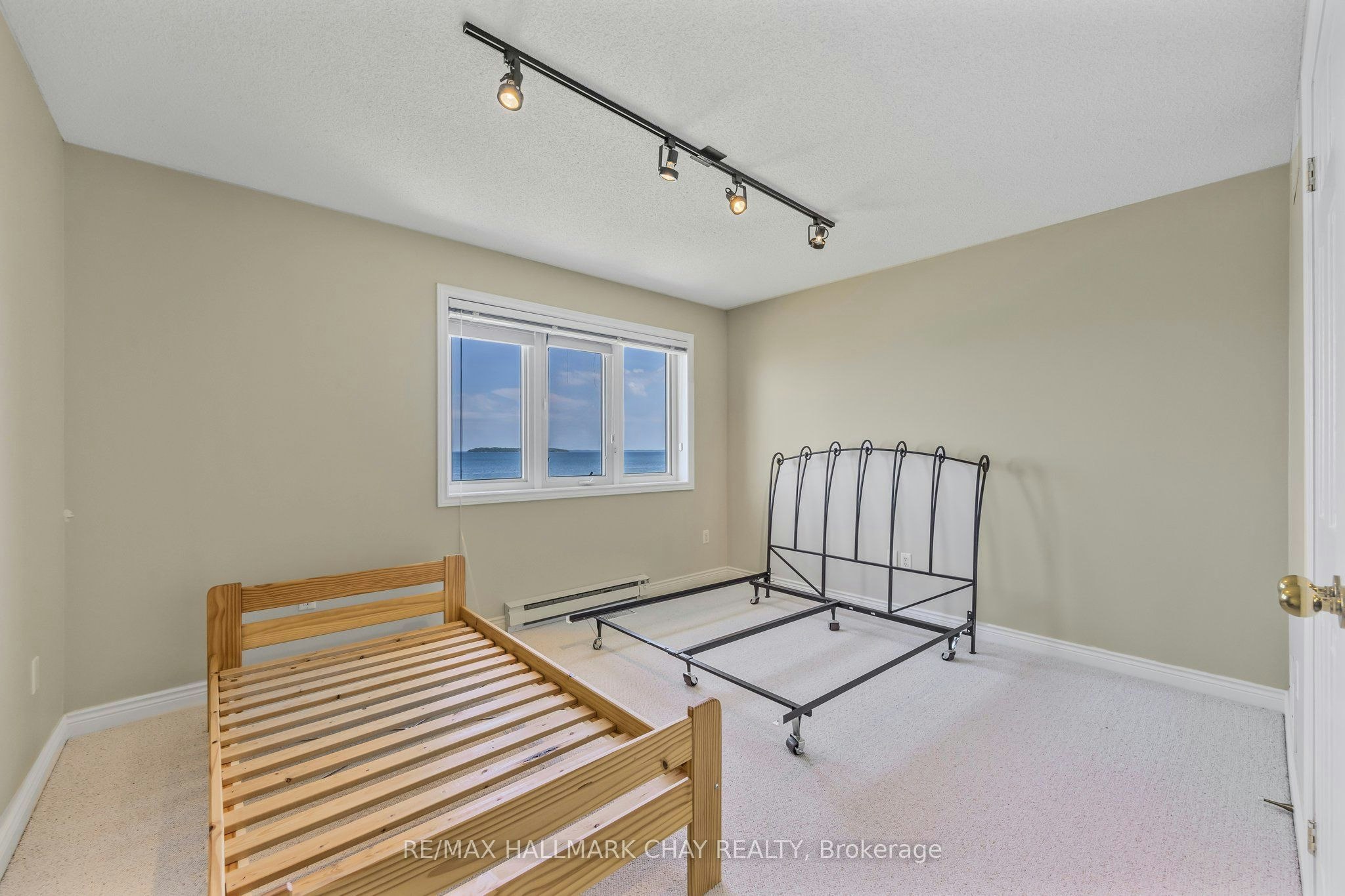 2653 Leonard Street, Innisfil, ON, L9S 3V3 - 30