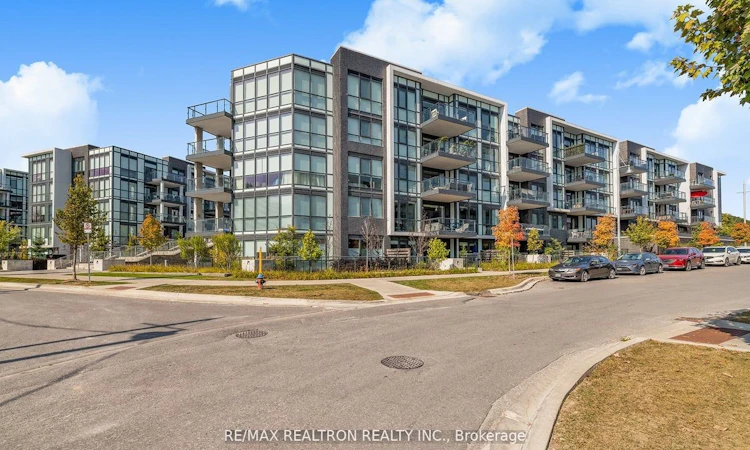 437-375 Sea Ray Avenue