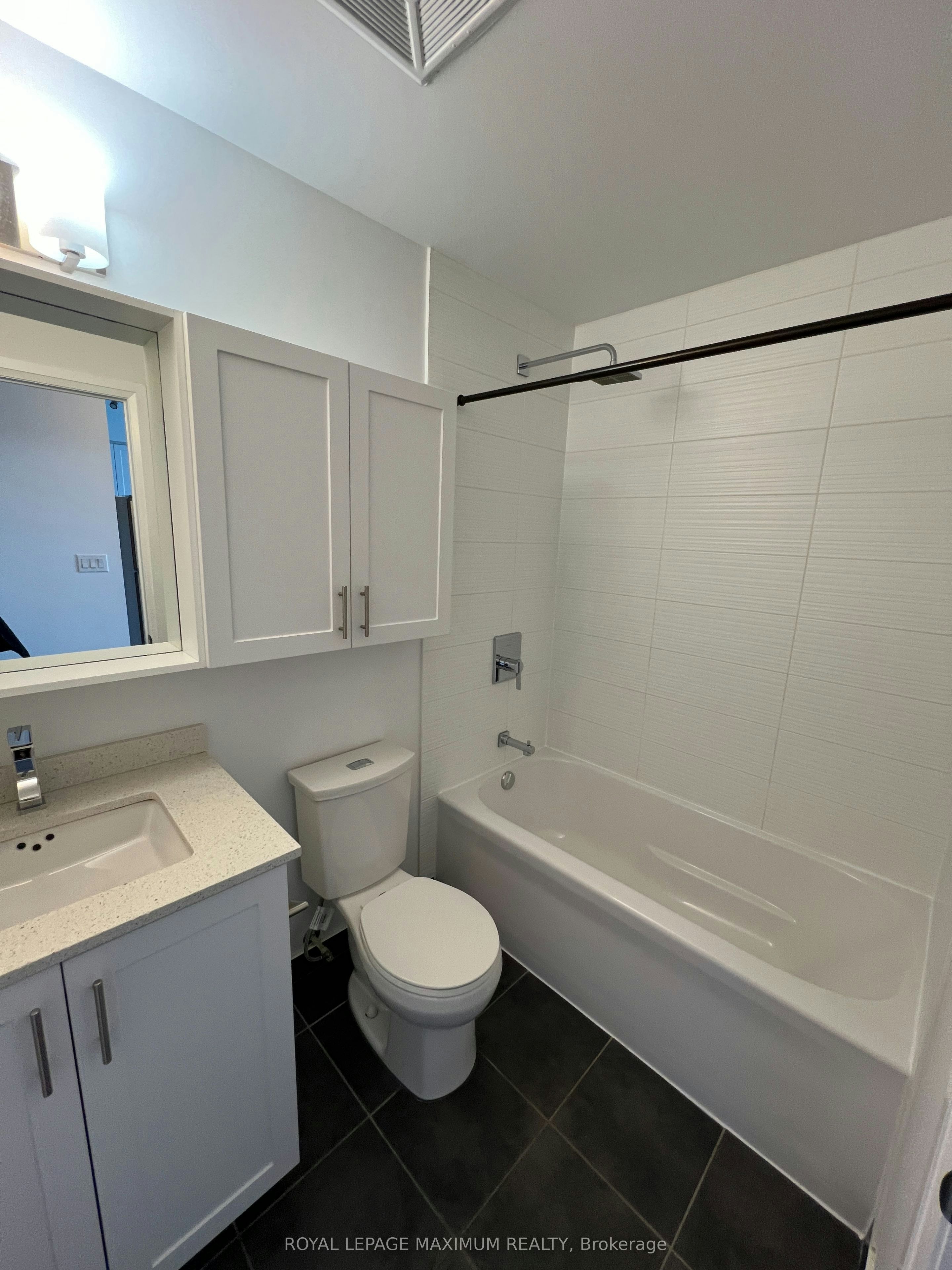 2809-3700 Highway 7 Road, Vaughan, ON, L4L 0G8 - 10
