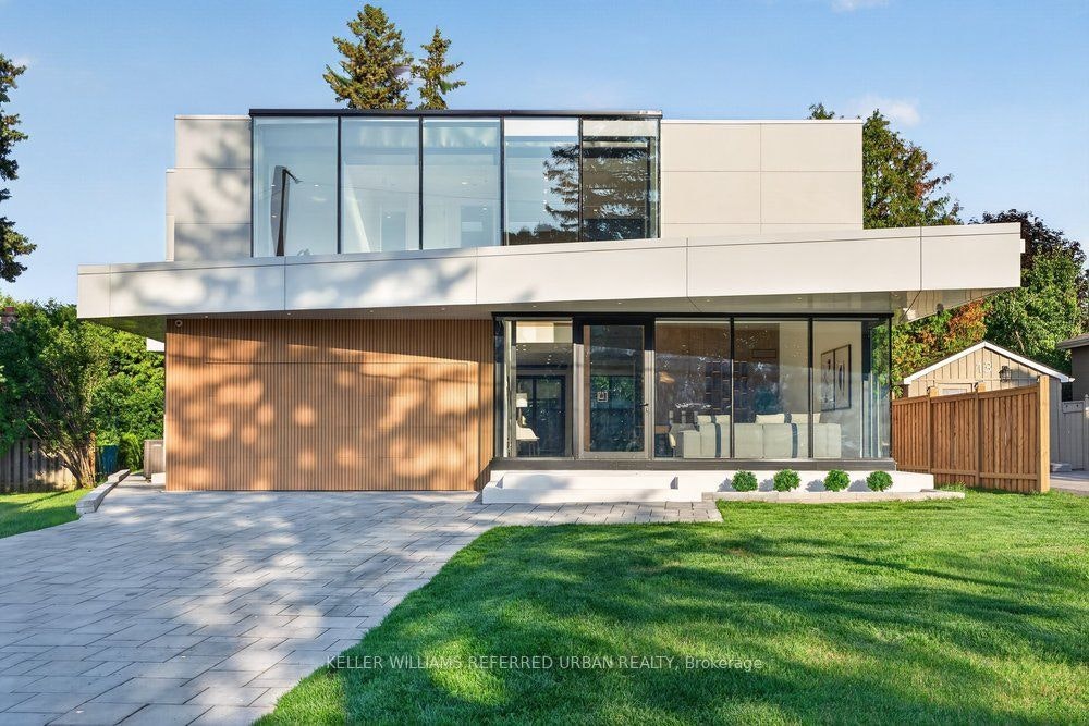 11 Knowles Crescent, Aurora, ON, L4G 1Z6