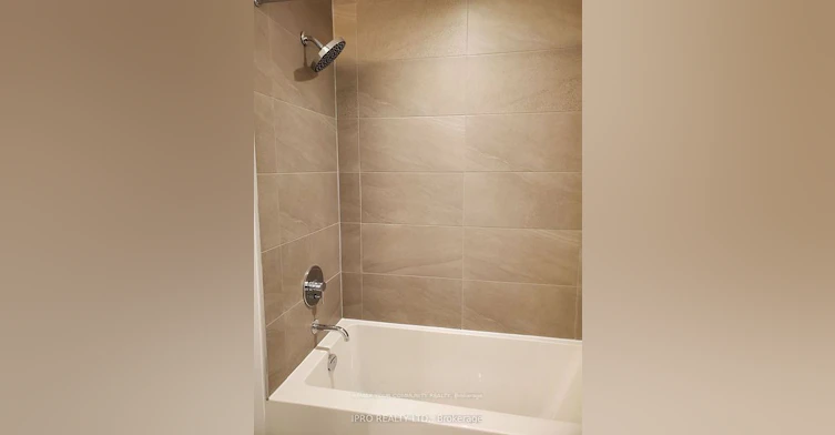 4111-5 Buttermill Avenue, Vaughan, ON, L4K 0J5 - 9