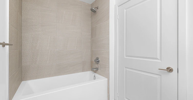 A-620-30 Upper Mall Way, Vaughan, ON, L4J 0L7 - 4