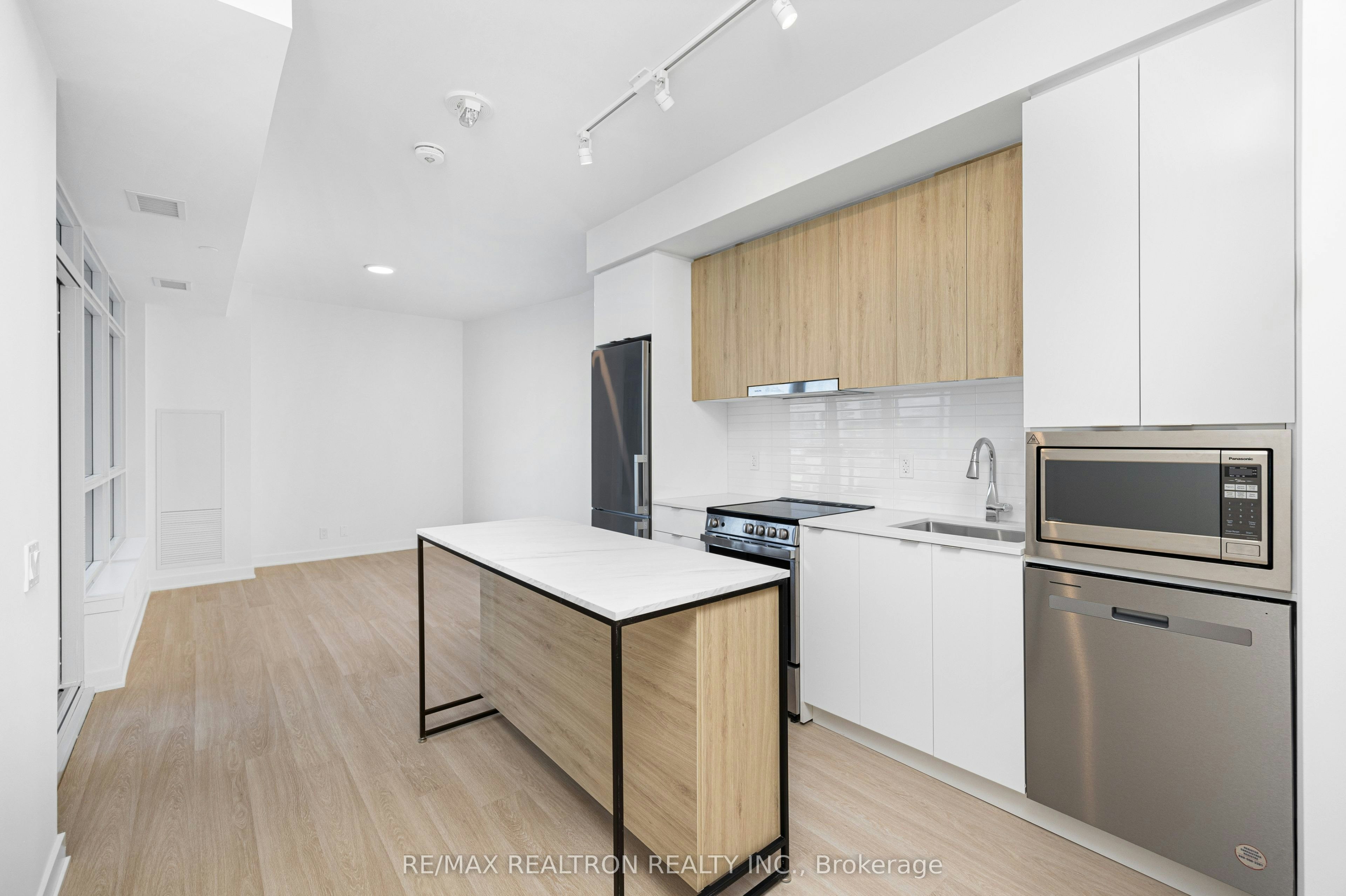 A-620-30 Upper Mall Way, Vaughan, ON, L4J 0L7 - 6