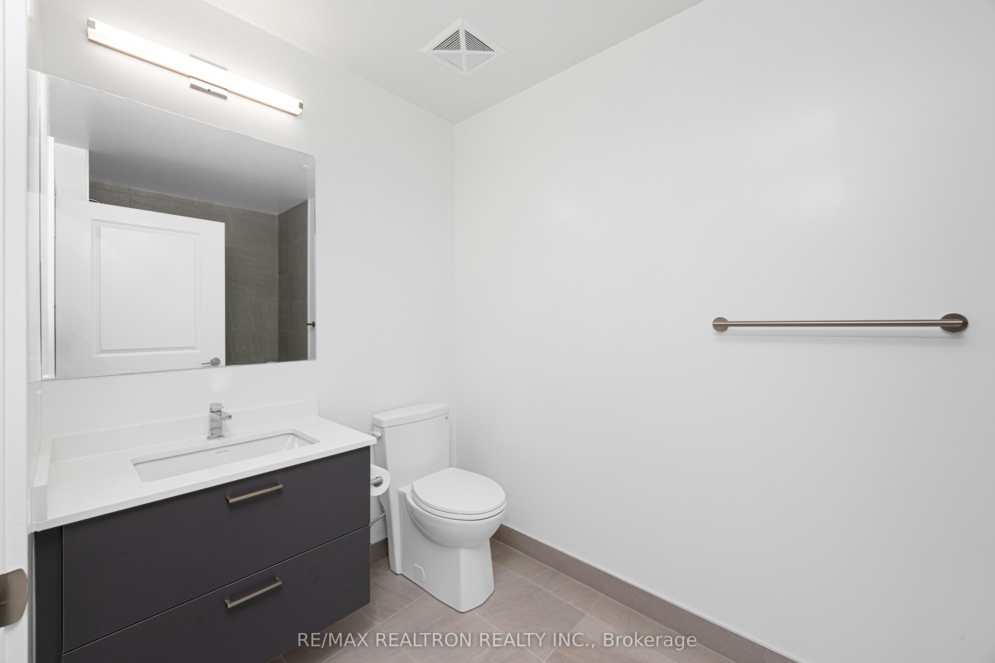A-620-30 Upper Mall Way, Vaughan, ON, L4J 0L7 - 3