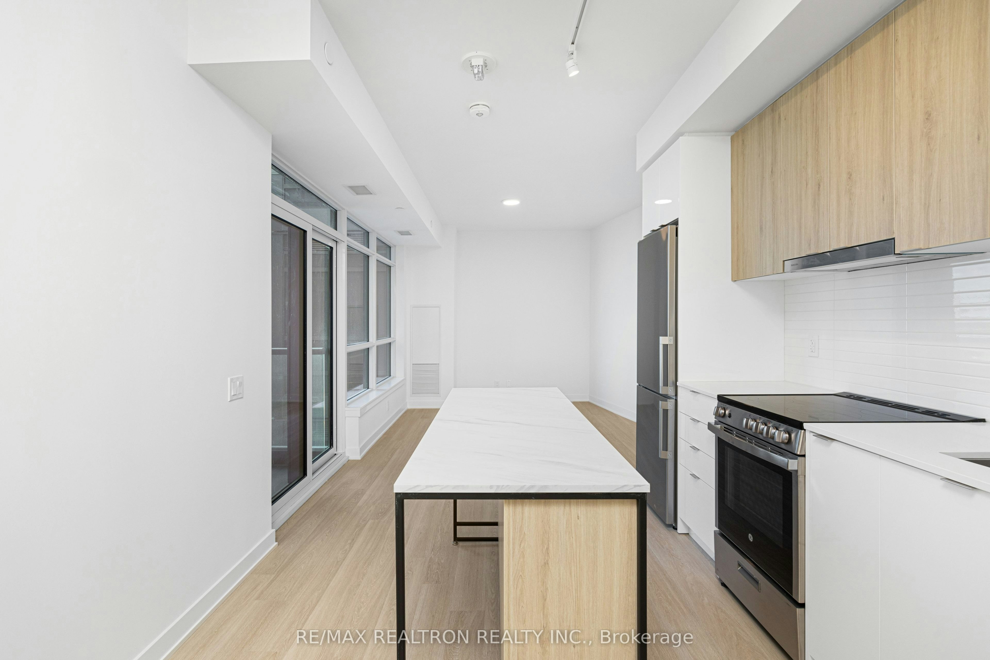 A-620-30 Upper Mall Way, Vaughan, ON, L4J 0L7 - 7
