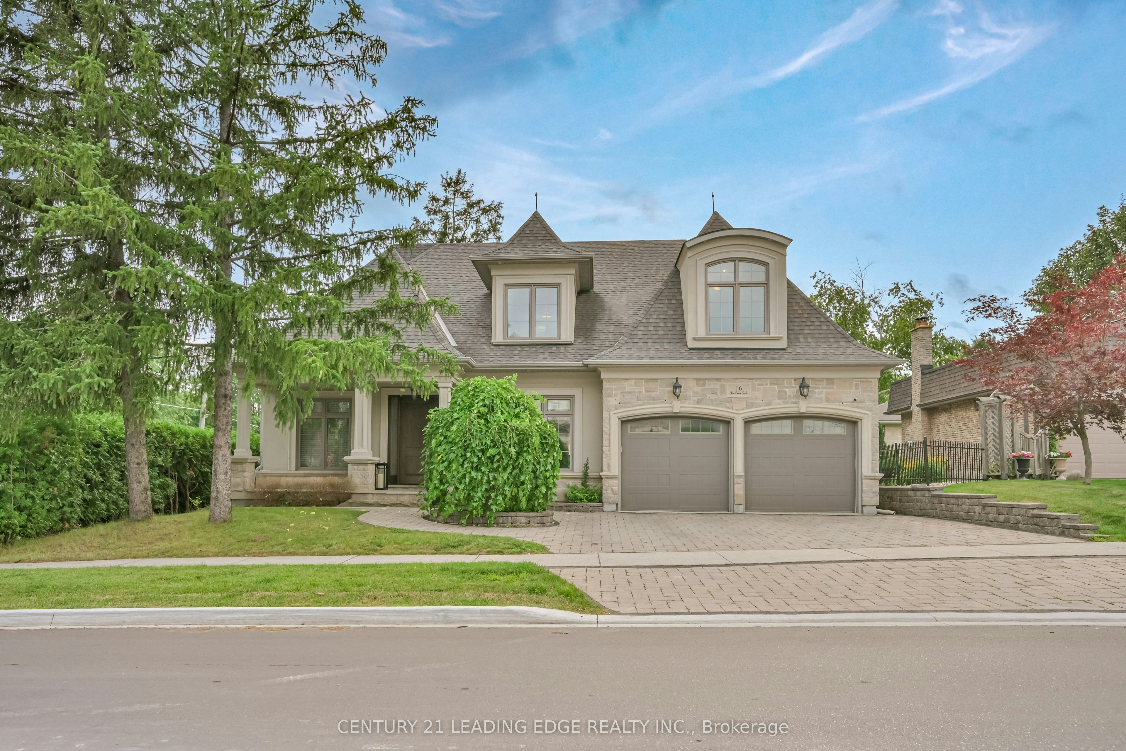 16 Sir Isaac Gate, Markham, ON, L3P 3N8