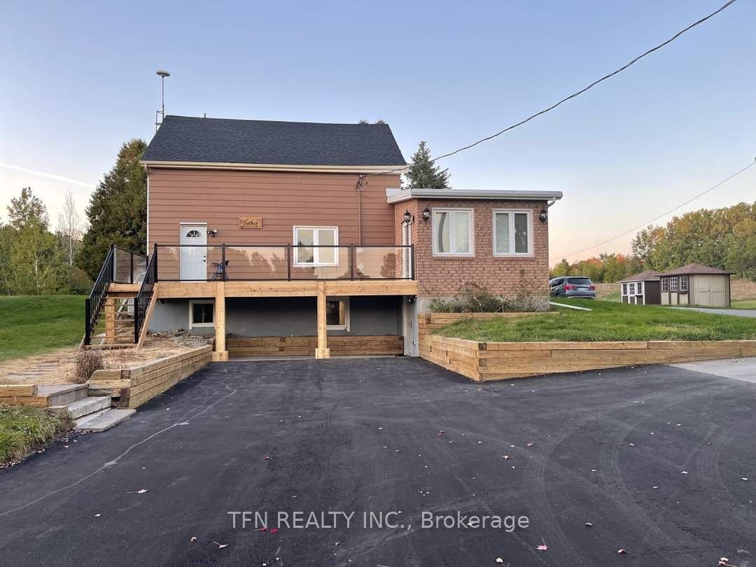 86-C Dale Crescent, Bradford West Gwillimbury, ON, L0L 1L0 - 2