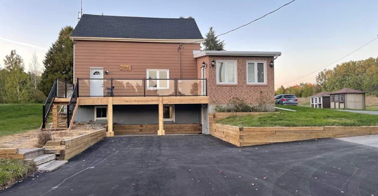86-C Dale Crescent, Bradford West Gwillimbury, ON, L0L 1L0 - 2