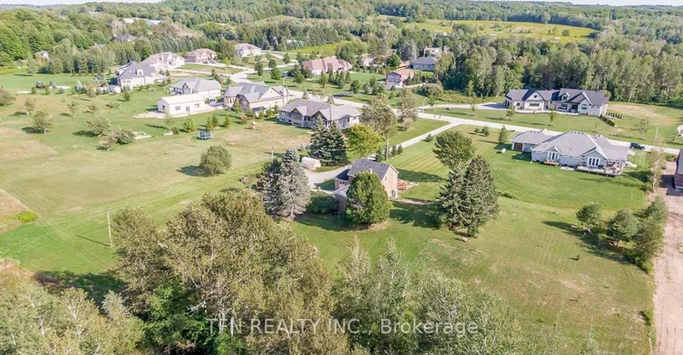 86-C Dale Crescent, Bradford West Gwillimbury, ON, L0L 1L0