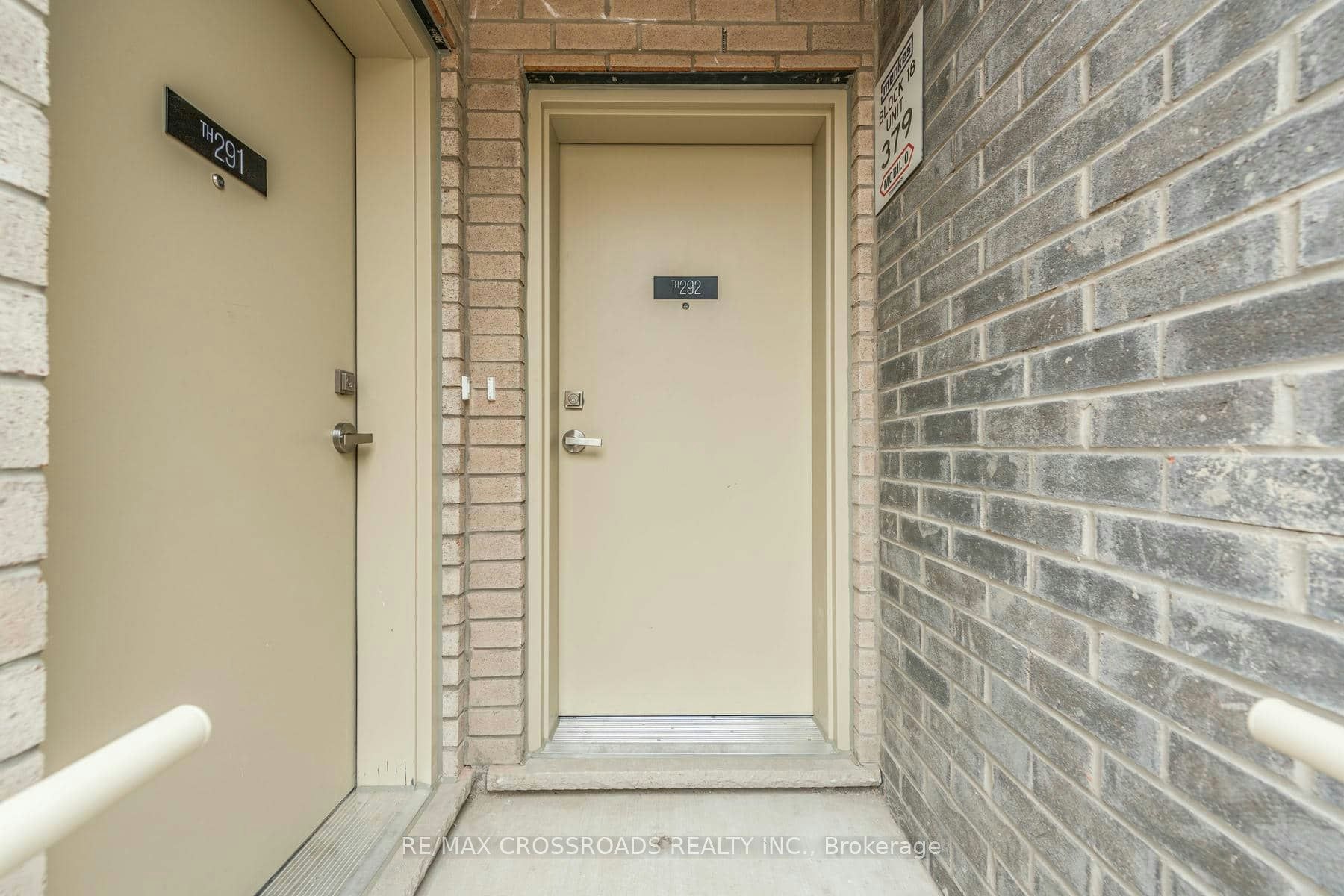 292-140 Honeycrisp Crescent, Vaughan, ON, L4K 0N7 - 2