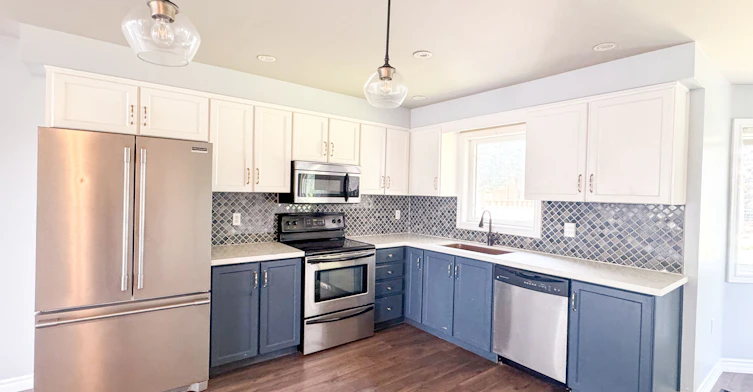 119 Metcalfe Drive, Bradford West Gwillimbury, ON, L3Z 3J2 - 3