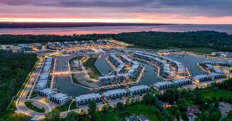 B313-271 Sea Ray Avenue, Innisfil, ON, L4S 0L9 - 27