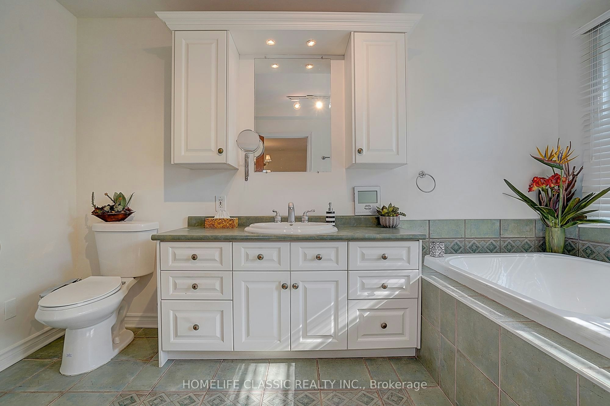 267 Iredale Road, Richmond Hill, ON, L4C 4R5 - 18