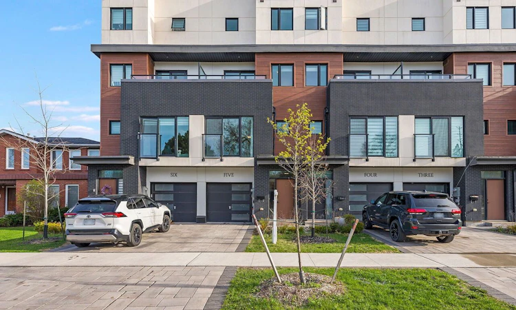 5-1 Hartman Avenue