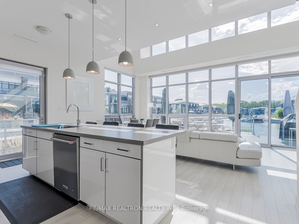 3700 Mangusta Court, Innisfil, ON, L9S 0L5 - 2