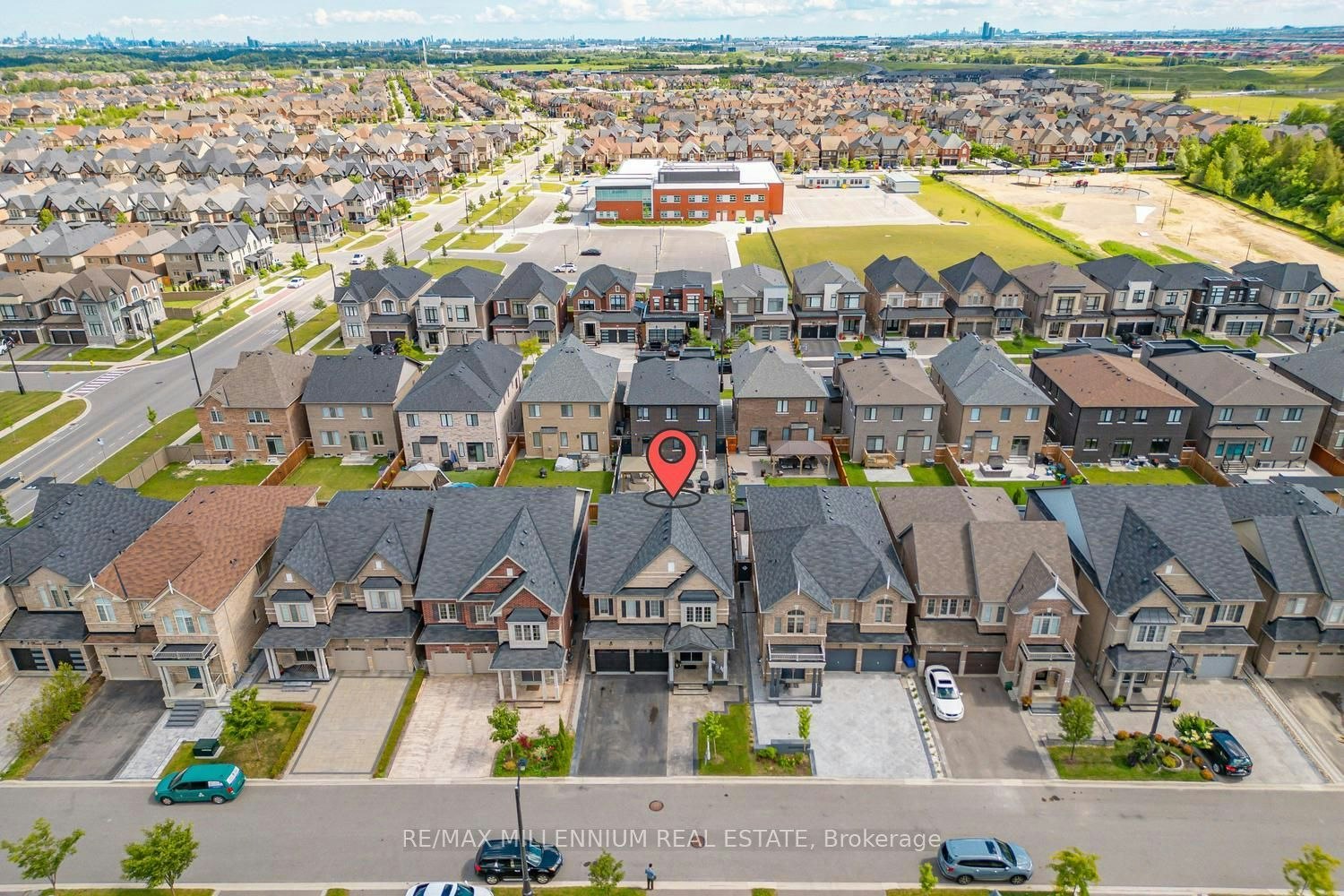 18 Boone Crescent, Vaughan, ON, L4H 4V1