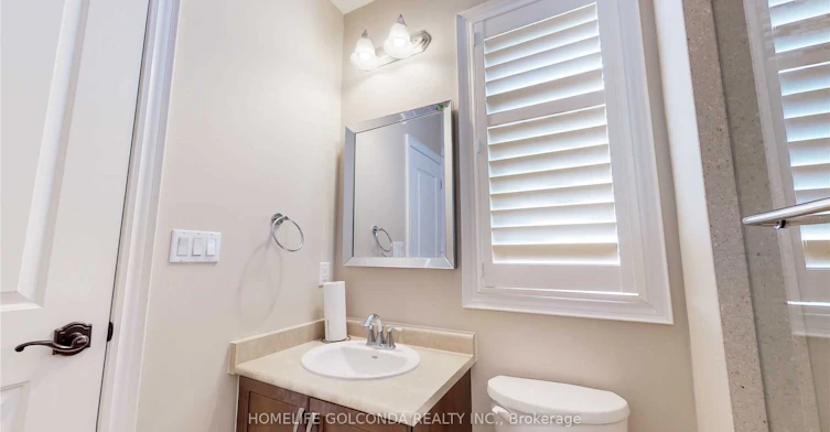 28 Stollery Pond Crescent, Markham, ON, L6C 0V1 - 28