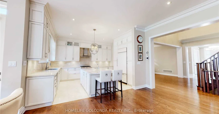 28 Stollery Pond Crescent, Markham, ON, L6C 0V1 - 7
