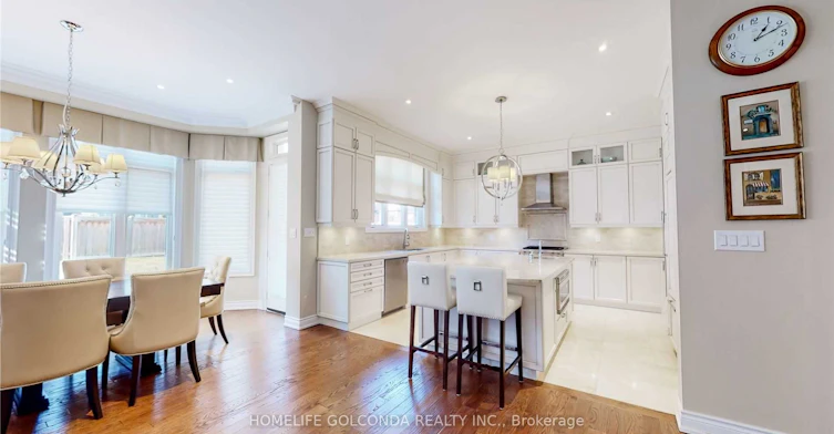 28 Stollery Pond Crescent, Markham, ON, L6C 0V1 - 6