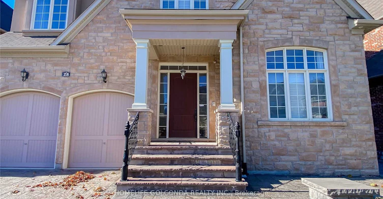 28 Stollery Pond Crescent, Markham, ON, L6C 0V1 - 2