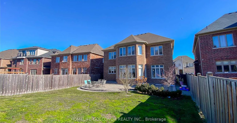 28 Stollery Pond Crescent, Markham, ON, L6C 0V1 - 31