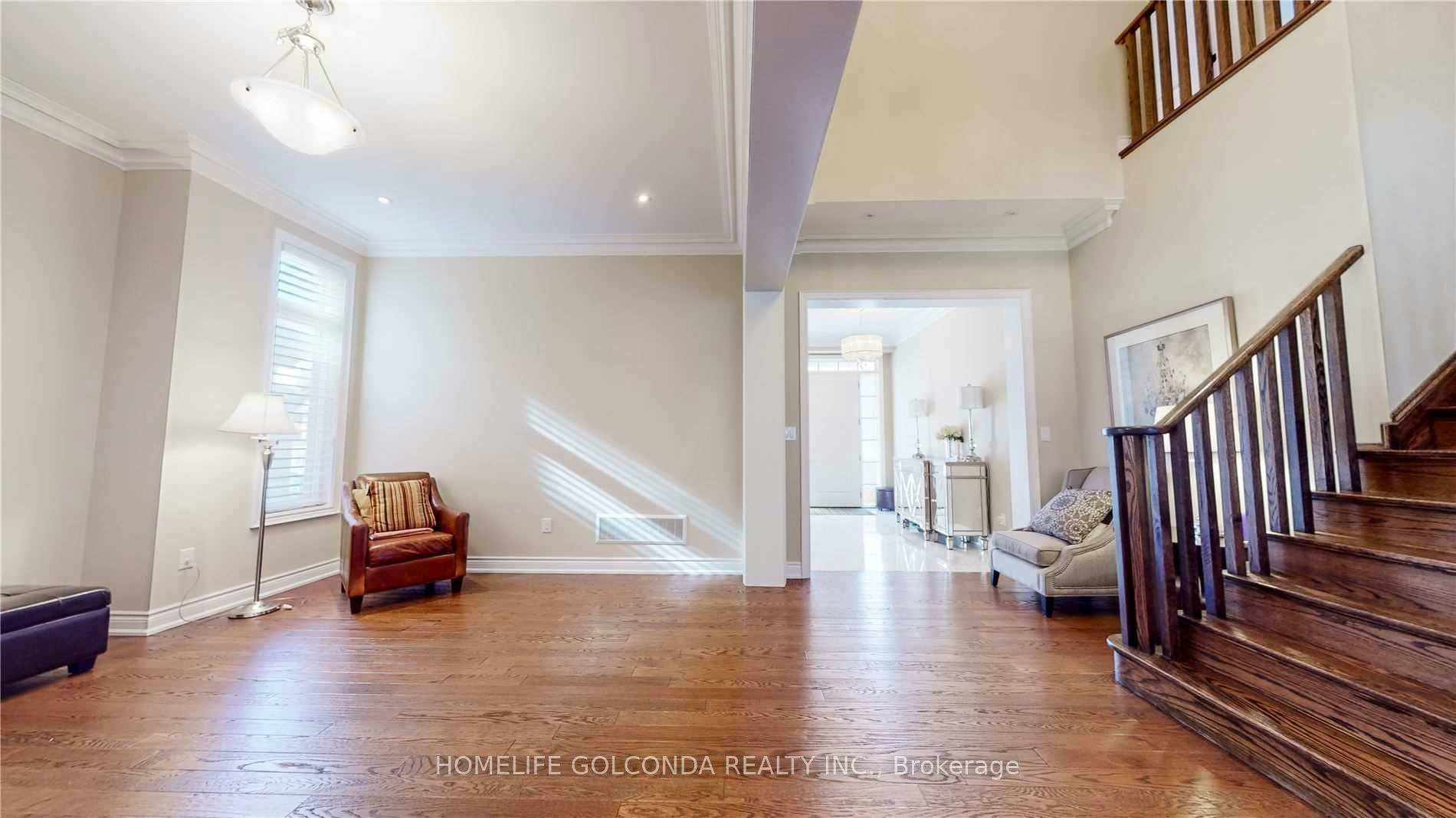 28 Stollery Pond Crescent, Markham, ON, L6C 0V1 - 11