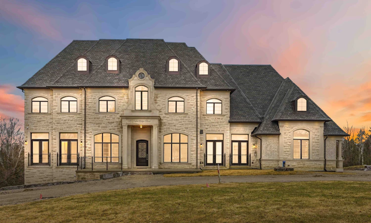 76 Cedar Ridge Road
