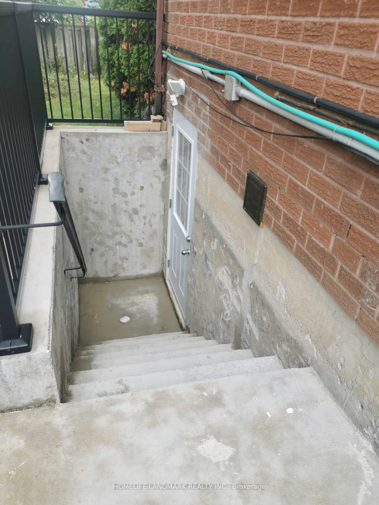 2 Maxwell Ct Court, Vaughan, ON, L4J 6Y3 - 3