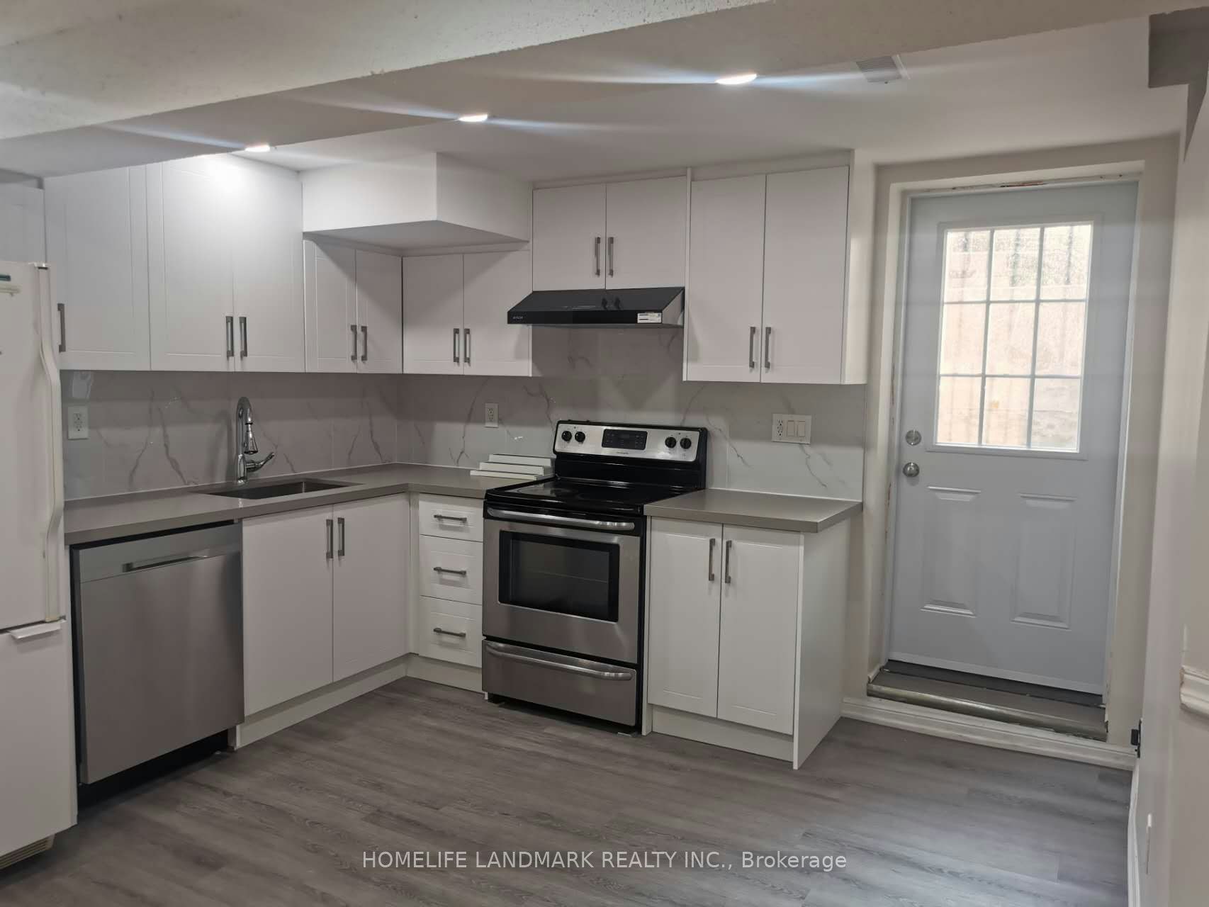 2 Maxwell Ct Court, Vaughan, ON, L4J 6Y3 - 5