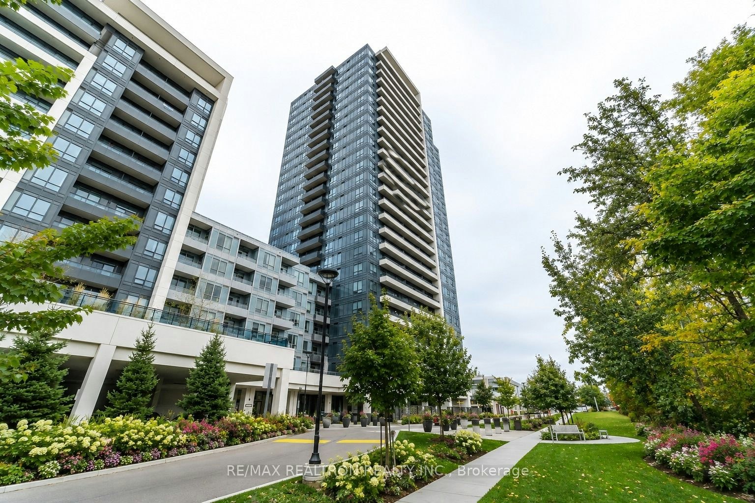 1904-7890 Bathurst Street, Vaughan, ON, L4J 0J8