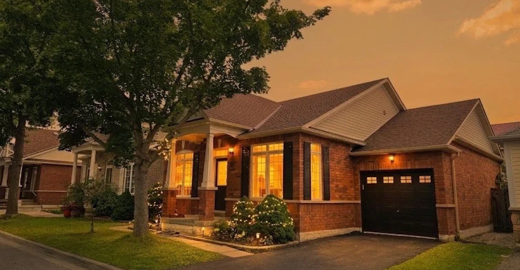31 Cliveden Place, Markham, ON, L6C 2S4 - 32