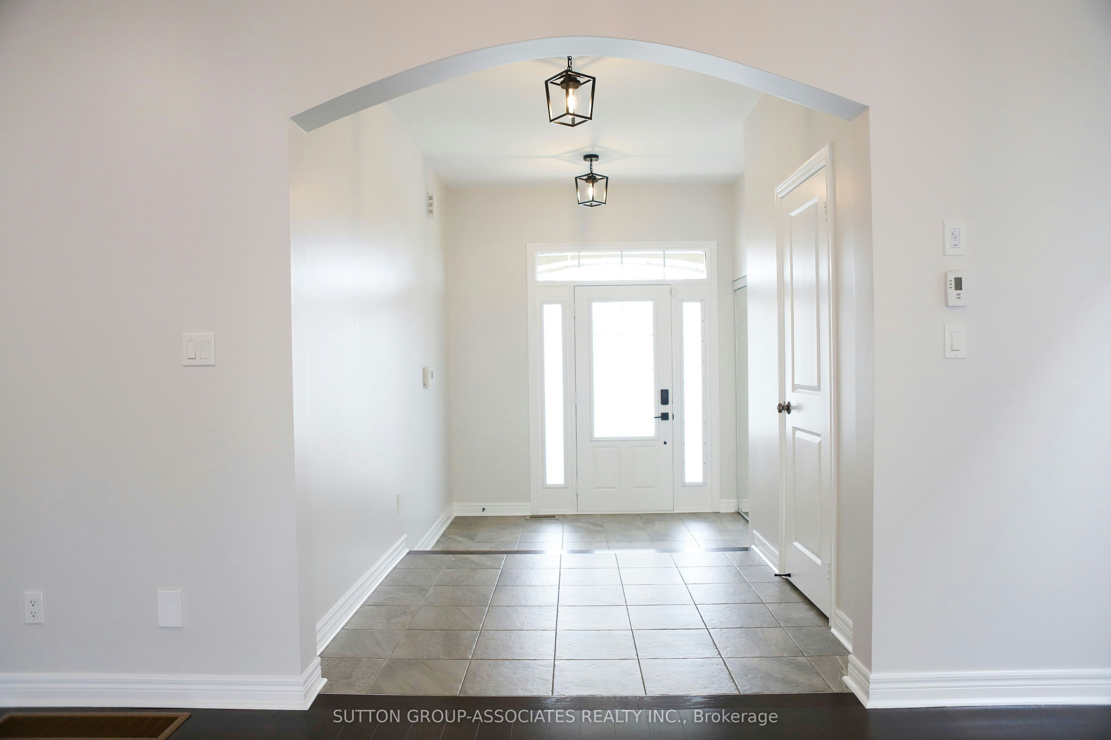 72 Treetops Boulevard, New Tecumseth, ON, L9R 0L9 - 3
