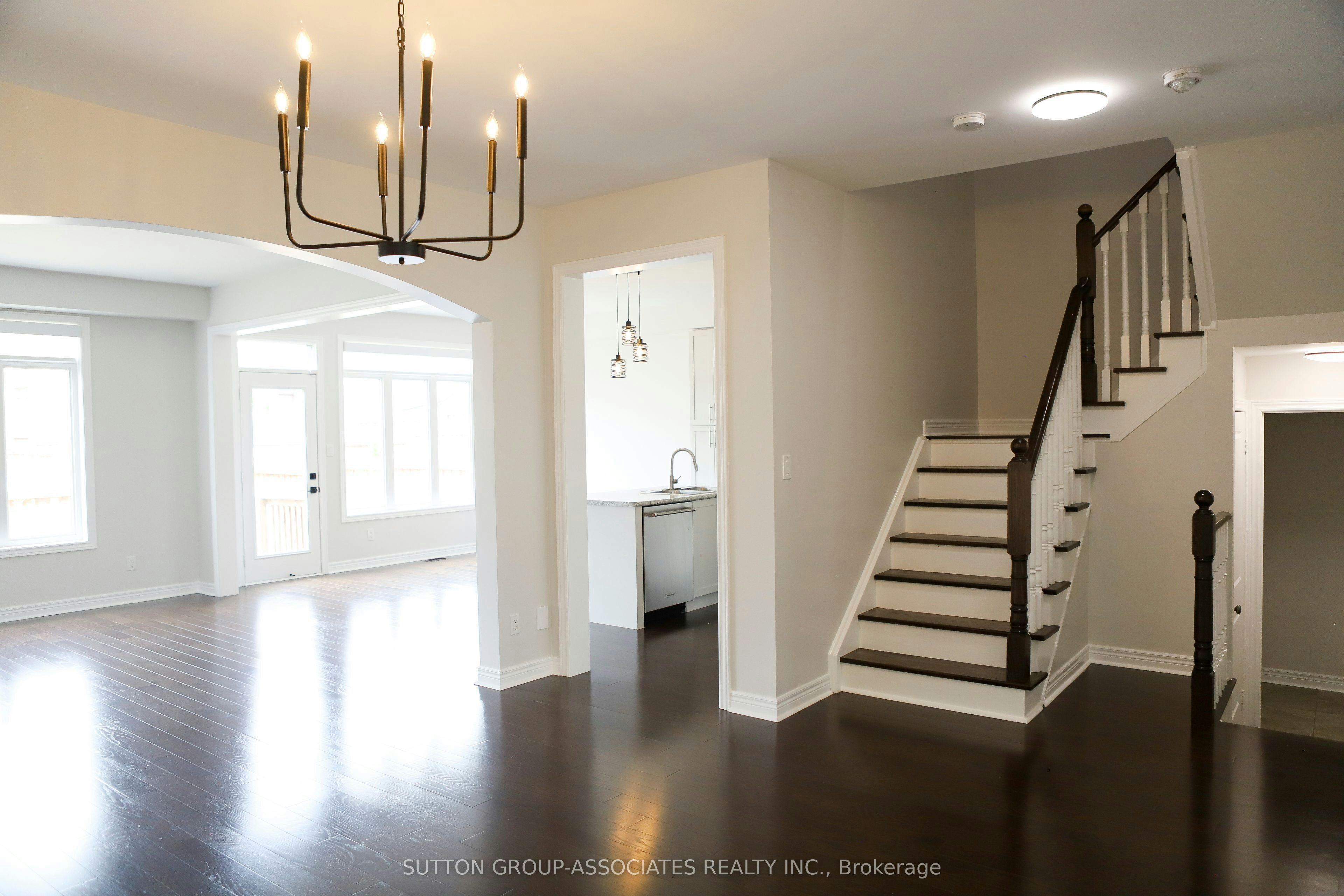 72 Treetops Boulevard, New Tecumseth, ON, L9R 0L9 - 5