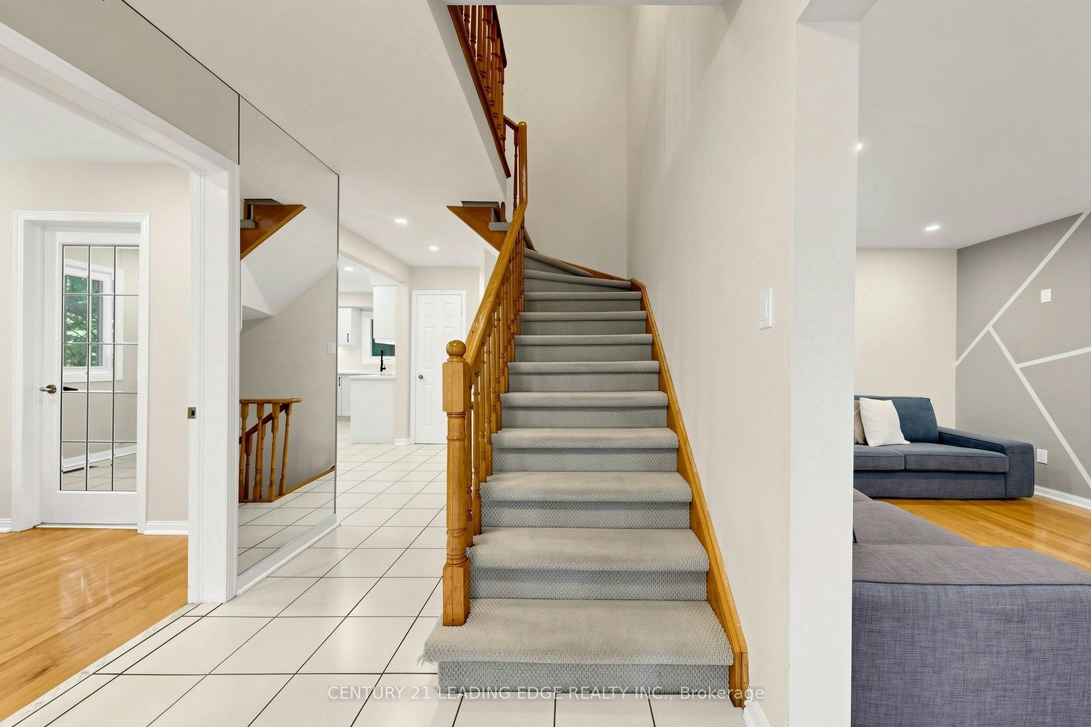 1 Briarwood Road, Markham, ON, L3R 2W7 - 4