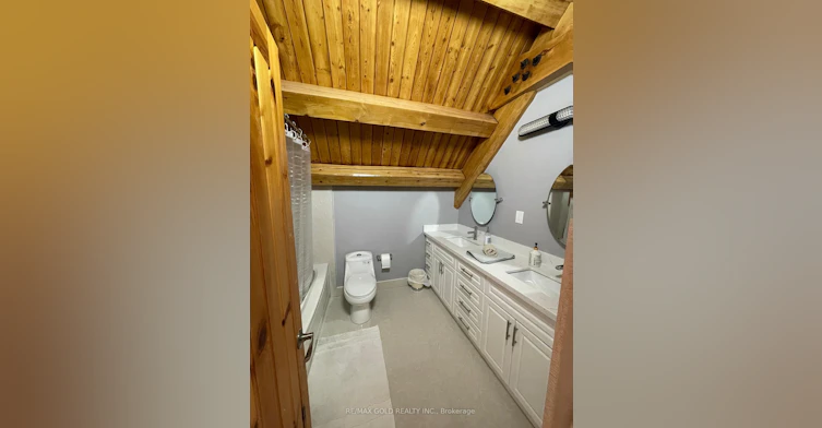 7815 15th Side Road, King, ON, L0G 1T0 - 18