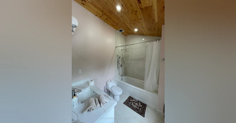 7815 15th Side Road, King, ON, L0G 1T0 - 20