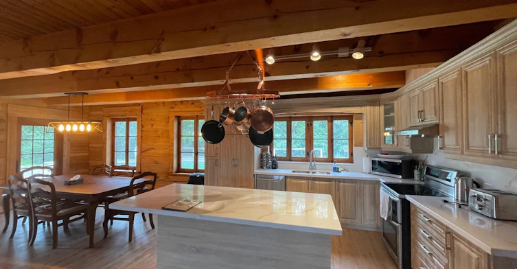 7815 15th Side Road, King, ON, L0G 1T0 - 7