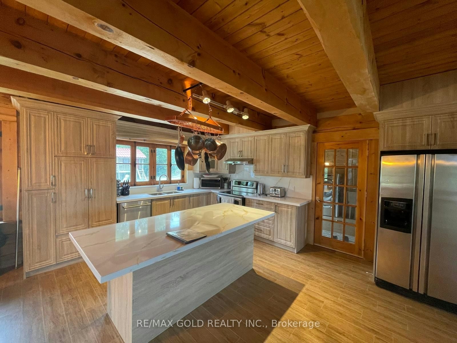 7815 15th Side Road, King, ON, L0G 1T0 - 6